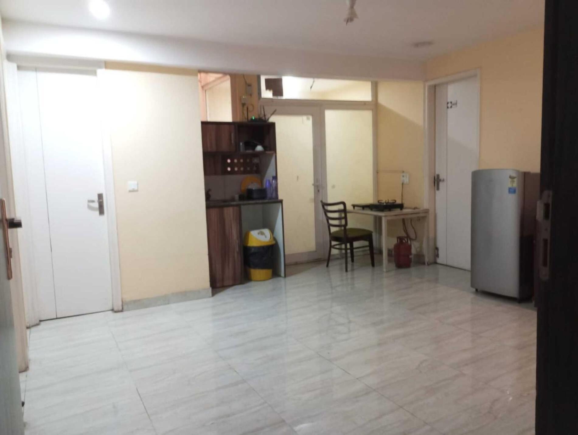 Nuab House - Near Fortis, Max, Medanta, Paras Hospitals And Huda Metro Гургаон Екстериор снимка